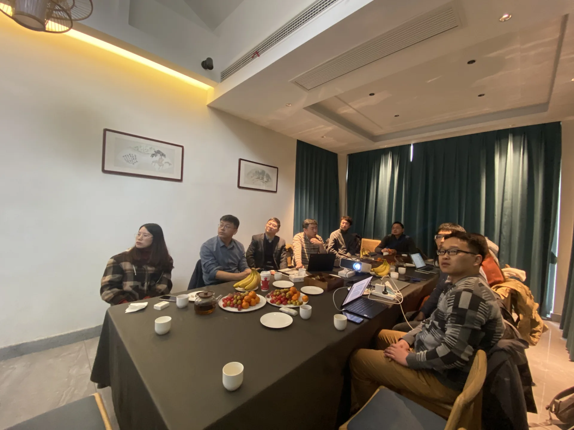 The institute and the Pathology Department of Gulou Hospital held a pathological artificial intelligence academic salon event