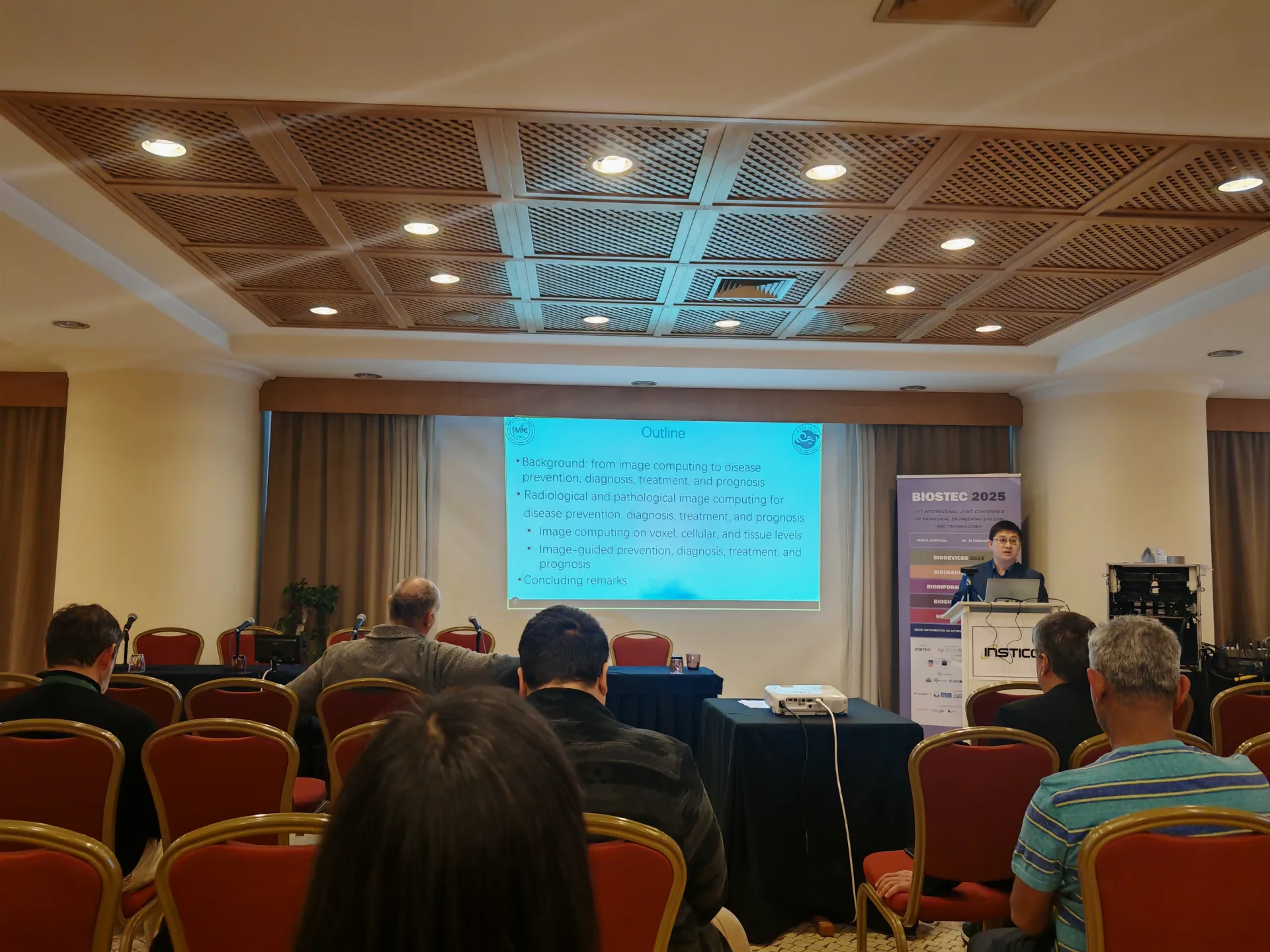 Key Laboratory Xu Jun and Liu Hui were invited to attend the 18th International Conference on Biomedical Engineering Technology and Systems and deliver keynote speeches